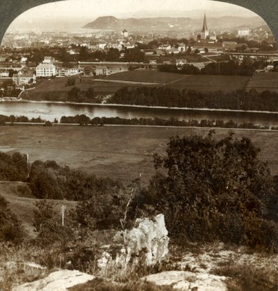 Trondhjem, zijn huizen, pakhuizen en kathedraal, tussen rivier Nid en Fjord, Noorwegen, 1905 door Unbekannt