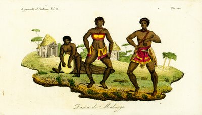 Twee Mahungo-vrouwen dansen de semba op muziek van een trommel gesneden uit een boomstam in Angola door Unbekannt