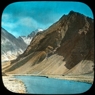 Bovenloop van de Indus-rivier, Kasjmir, India door Unbekannt