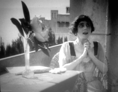 Vera Karalli, Russische balletdanseres en stomme filmactrice, 1917 door Unbekannt