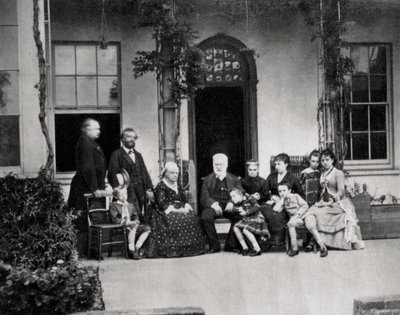 Victor Hugo, Franse romanschrijver, in ballingschap op Guernsey, 1866 door Unbekannt