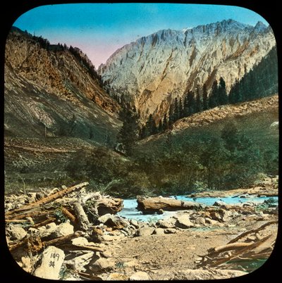 Uitzicht tussen Sonamarg en Baltal, Kasjmir, India, late 19e of vroege 20e eeuw door Unbekannt