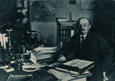 Vladimir Ilich Lenin, Russische Bolsjewistische leider, Moskou, Rusland, 7 oktober 1922 door Unbekannt