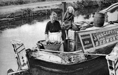 Wasdag op de kanaalboot, 1926-1927 door Unbekannt
