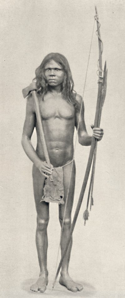 Wedda met boog, pijlen en bijl, 1926 door Unbekannt