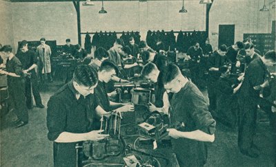 Draadloze Operator Mechanica Werkplaats, 1940 door Unbekannt