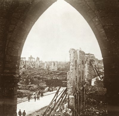Yperen in Puin, Vlaanderen, België, ca. 1914-ca. 1918 door Unbekannt