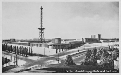 Tentoonstellingshallen en Uitzendingstoren, Charlottenburg, Berlijn, c.1930 door Unbekannt Unbekannt