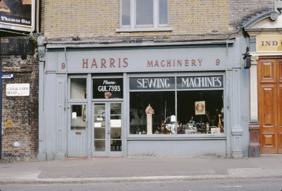 Harris naaimachines, 1967 door Unbekannt Unbekannt