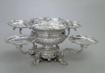 Newdegate middelpunt door Paul de Lamerie, 1743 door Unbekannt Unbekannt
