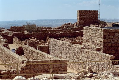 Overblijfselen van het fortpaleis, gebouwd door Herodes de Grote (73-4 v.Chr.) c.37-31 v.Chr. door Unbekannt Unbekannt