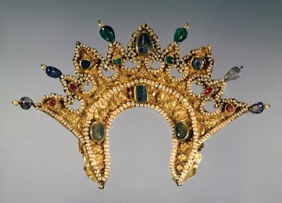 Russische diadeem, goud bezet met parels en halfedelstenen, begin 17e eeuw door Unbekannt Unbekannt