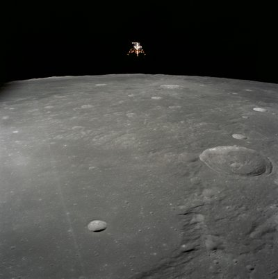 Apollo 12 maanmodule Intrepid landt op het maanoppervlak in de Oceaan van Stormen door Unbekannt