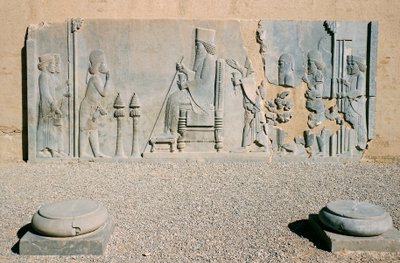 Bas-reliëf van Darius De Grote