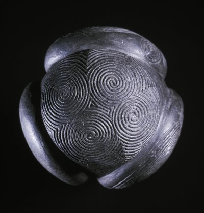 Gesneden bal van Glass Hill, Towie, Aberdeenshire, Neolithisch, ca. 3000 v.Chr. door Unbekannt