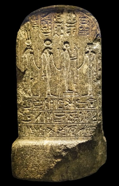 Egyptische antiquiteit: fragmentarisch stelefoor standbeeld van Paser op knieën, Nieuwe Rijk door William M. Timlin