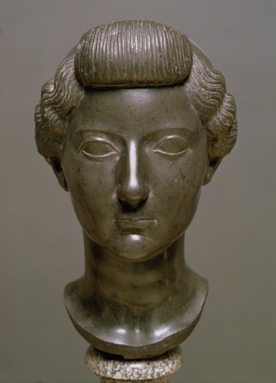 Hoofd van Livia Drusilla, Romeins, c.30 v.Chr. door Unbekannt