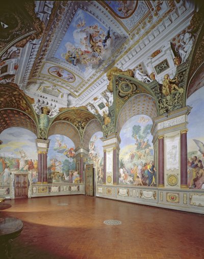 Interieur van de salon met fresco