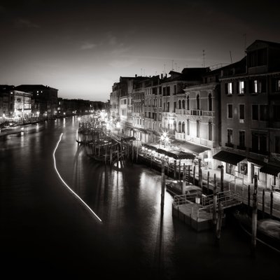 Lichtverkeer, Venetië, Italië, 2013 door Leopold Blonder