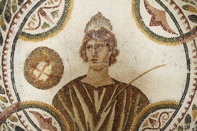 Mozaïek: een van de negen muzen. Polymnia: religieuze en retorische zang (detail). III n.Chr./Musée d