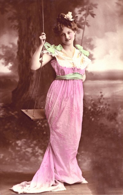 Op de schommel: ansichtkaart fantasie 1910 door Unbekannter Künstler