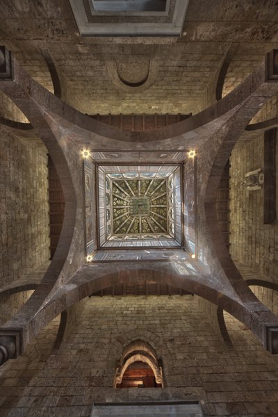 Palermo, Het Koninklijk Paleis of Palazzo dei Normanni (Paleis van de Normandiërs), Joharia Toren, de Windkamer: houten spits met de Roos van de Winden (Kompasroos) in het midden Zenithaal uitzicht door Unbekannter Künstler