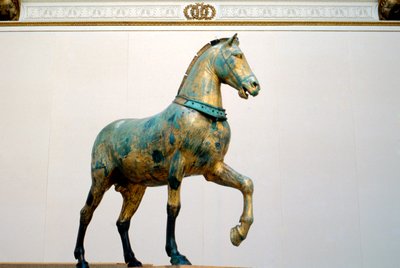 Standbeeld van een van de vier triomfquadriga paarden van San Marco door Unbekannt