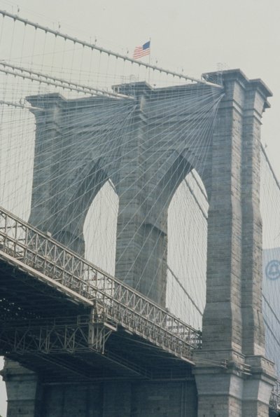 De Brooklyn Bridge door Unbekannt