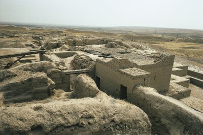 Turkmenistan. Ruïnes van Nisa. UNESCO Werelderfgoedlijst, 2007 door Benjamin Baud