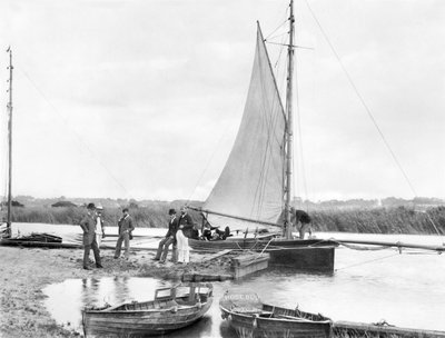 Verenigd Koninkrijk: Een Jacht op de Rivier Waveney. Norfolk Broads door Unbekannt