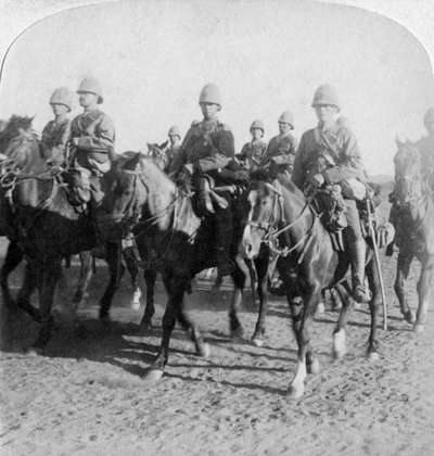 10e Huzaren na het afslaan van een Boeraanval, Colesberg, Zuid-Afrika, 4 januari 1900 door Underwood and Underwood