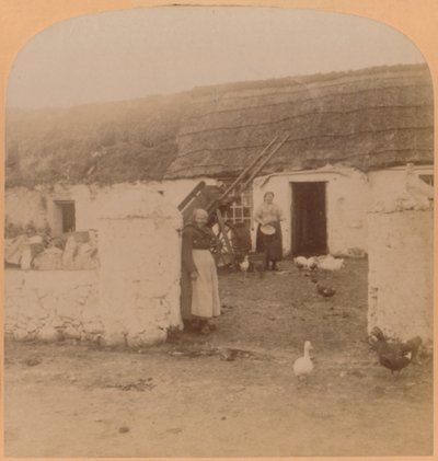 Een Kenmerkend Huis, Ballintoy Village, County Antrim, Ierland, 1900 door Underwood and Underwood