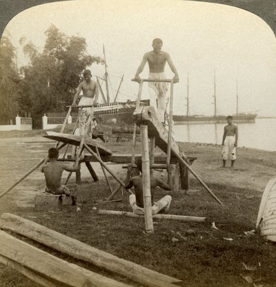 Een Filipijnse zagerij, Cebu, Filippijnen door Underwood and Underwood
