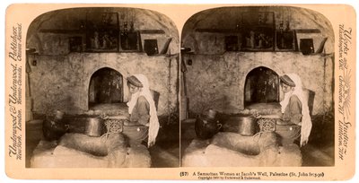 Een Samaritaanse vrouw bij de bron van Jakob, Palestina, 1900 door Underwood and Underwood