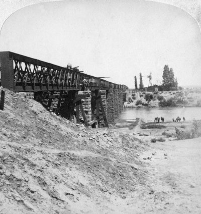 Brug over de Modderrivier, Zuid-Afrika, 21 februari 1900 door Underwood and Underwood
