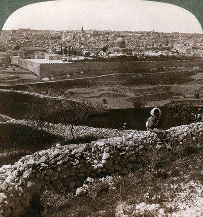 Jeruzalem, gezien vanuit het zuidoosten, met de locatie van de tempel, Palestina, 1900s door Underwood and Underwood