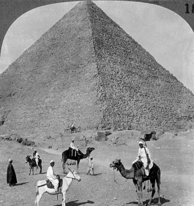 Graf van koning Khufu, de Grote Piramide van Gizeh, Egypte, 1905 door Underwood and Underwood