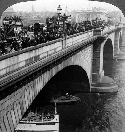 London Bridge, Londen, c late 19e eeuw door Underwood and Underwood