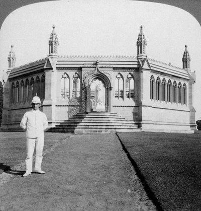 Monument voor de Britse vrouwen en kinderen vermoord tijdens de Indiase opstand, Cawnpore, India, 1903 door Underwood and Underwood