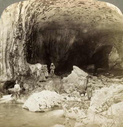 Natuurlijke brug, Warm Spring Creek, Wyoming, VS door Underwood and Underwood