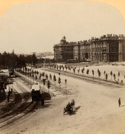 Het Keizerlijk Winterpaleis vanaf Nevsky Prospect, St. Petersburg, Rusland, 1897 door Underwood and Underwood