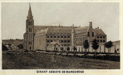 Dinant, Abdij van Maredsous, Wallonië, België. door Unknown artist