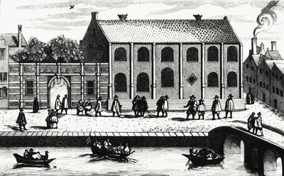 Buitenaanzicht van het gebouw van de Universiteit van Leiden opgericht in 1575 door Willem van Nassau. Gravure na 