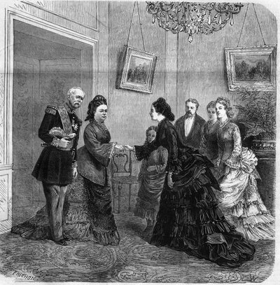 Handdruk tussen Elisabeth de Mac Mahon (1834-1900) en de Oostenrijkse Keizerin Elisabeth de Wittelsbach (1837-1898) (Sissi) tijdens het bezoek van de President van de Franse Republiek Patrice de Mac-Mahon (1808-1893) aan Oostenrijk. 1875. Gravure in 
