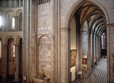 Interieur van de kathedraal van Doornik in België door Unknown artist