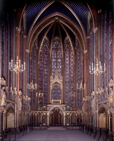 Interieur van de Sainte Chapelle van Parijs: Hoge Kapel, Architectuur door Unknown artist