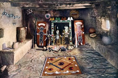 Indiaanse altaarruimte van de Powamu gemeenschap in een Hopi huis, Grand Canyon, Arizona door Unknown artist