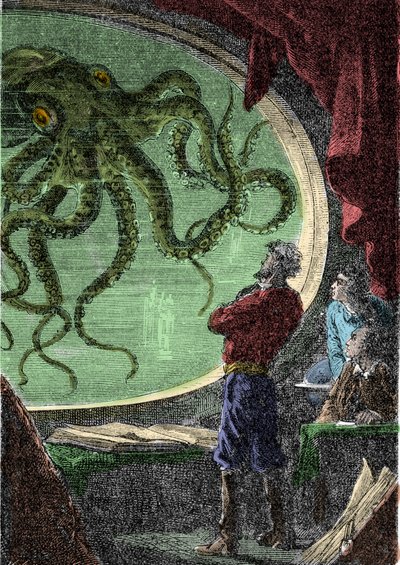 Ned Land, Professor Aronnax en zijn dienaar Conseil kijken naar de reuzeninktvis door het patrijspoort van de onderzeeër Nautilus. Gravure uit het boek van Jules Verne 