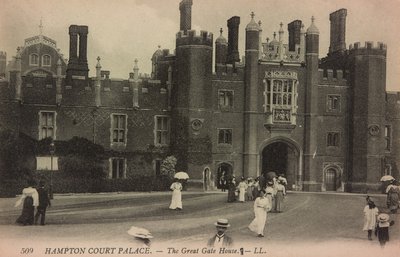 Het Grote Poortgebouw en de Westelijke Voorzijde, vóór 1909 (ansichtkaart) door Unknown Artist