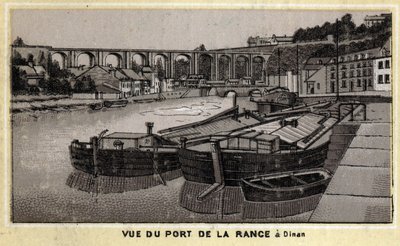 Uitzicht op de haven van de Rance in Dinan, Côtes-d